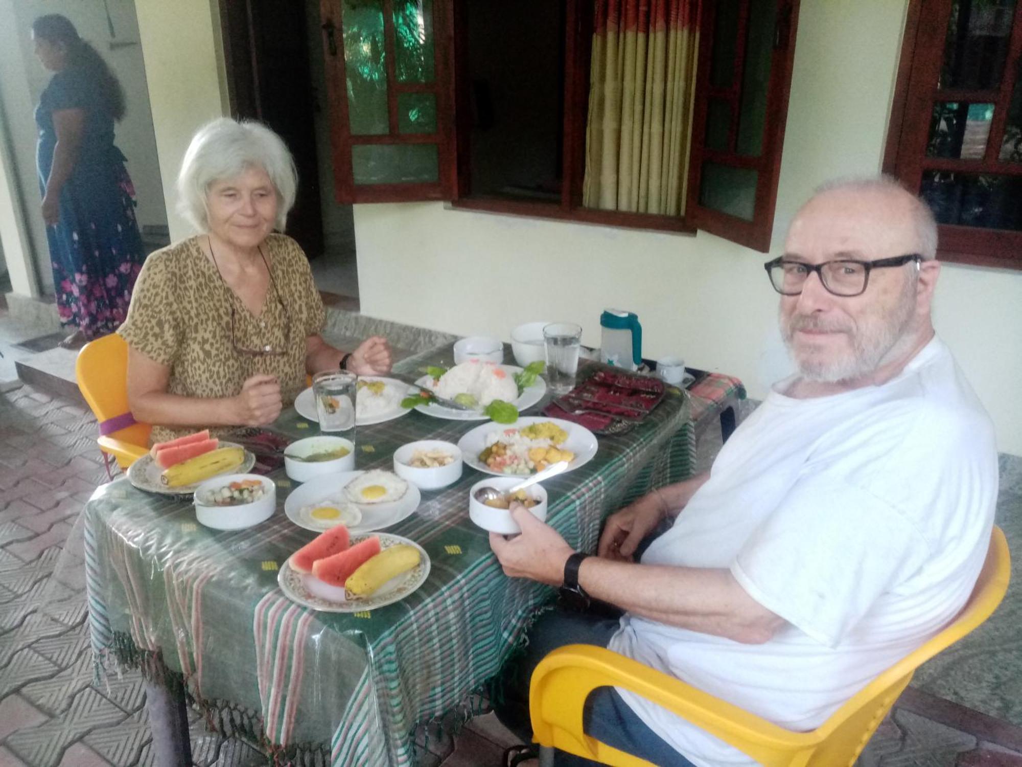 Dinimuthu Rest Inn Wellawaya Buitenkant foto
